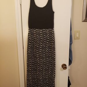 Vince Camuto Dress With Side Slit